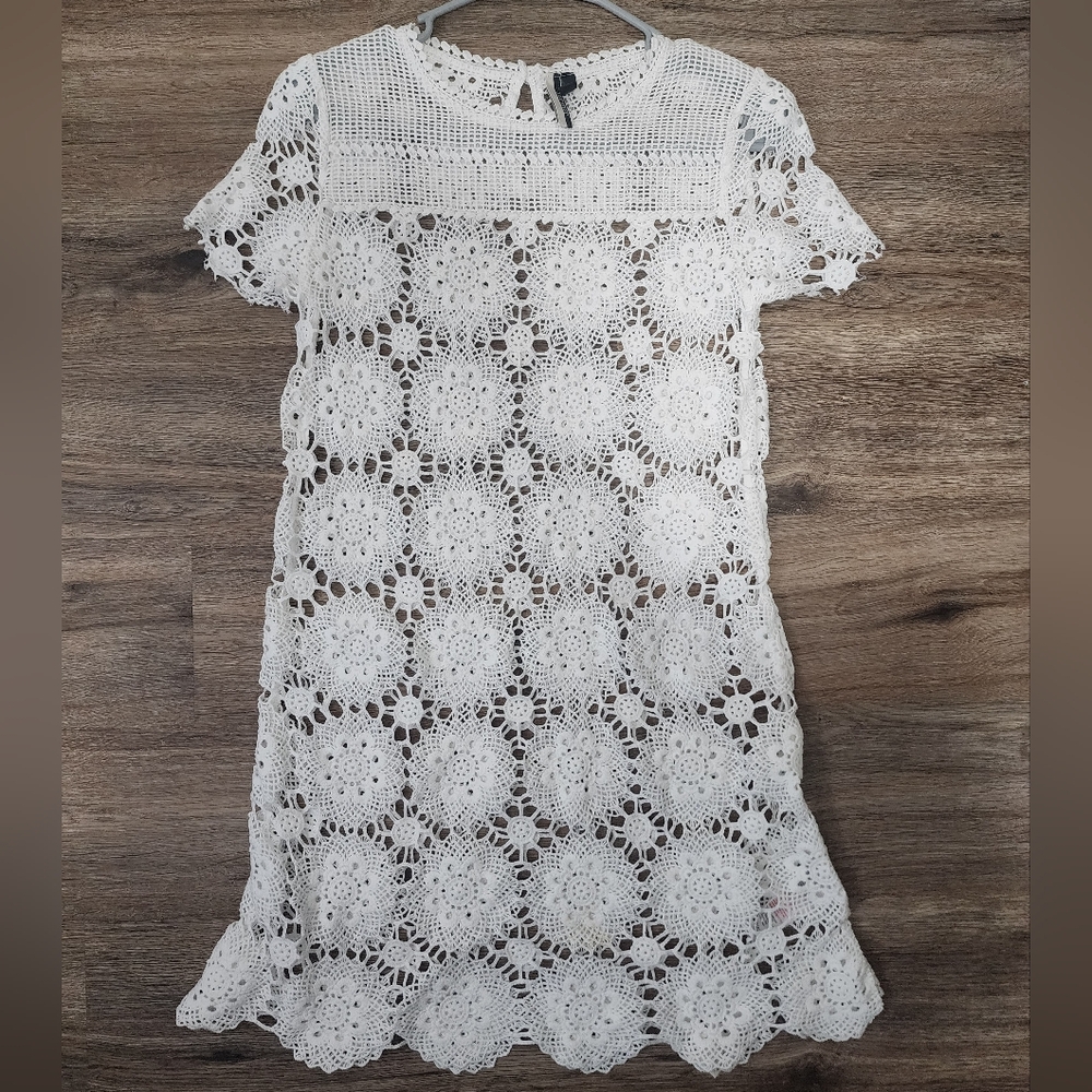 Topshop White Sheath Dress with Flutter Sleeves